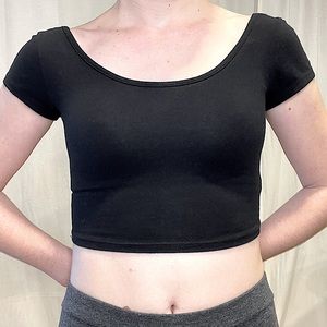 Cordiu Black Crop Top